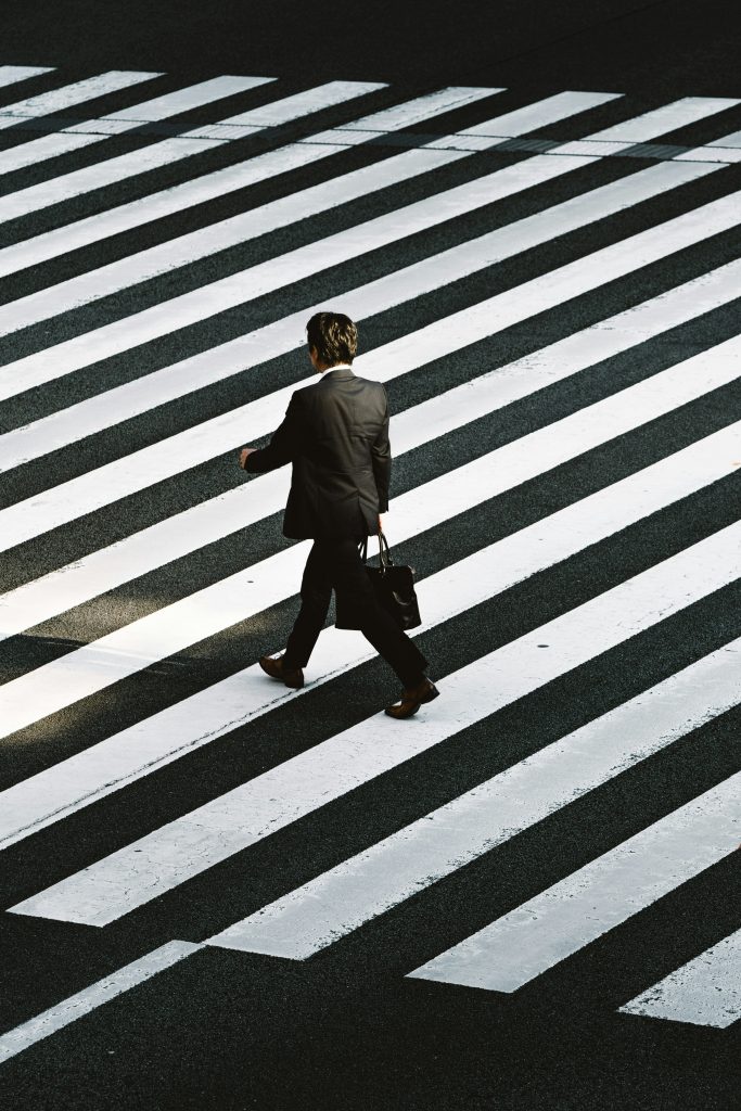 ryoji iwata wuzjnov7t0g unsplash